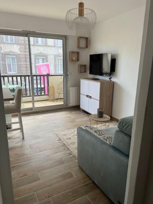 Appartement Hyper Centre De Cabourg Avec Balcon Extérieur photo